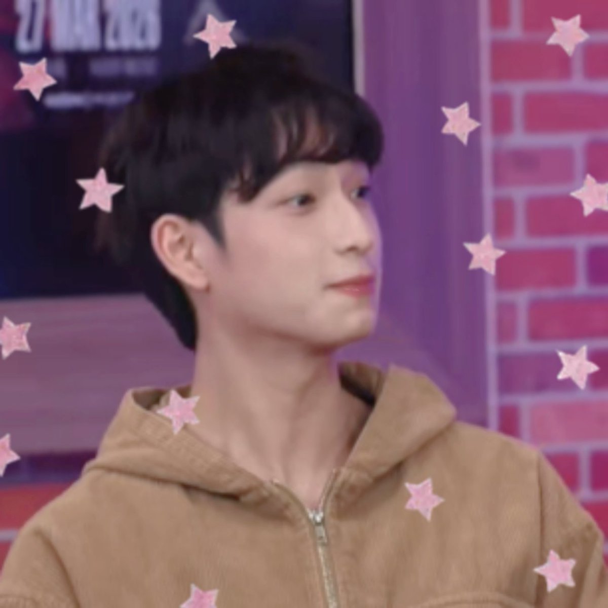 ChimonTrend's tweet photo. ส่งน้องชิมา Boost energy ปิ้ว ๆ (づ^•⩊•^)づ💛

LIVEHOUSE X MATCHPOINT 

#GMMTVLIVEHOUSE https://t.co/3hG74QdfOC