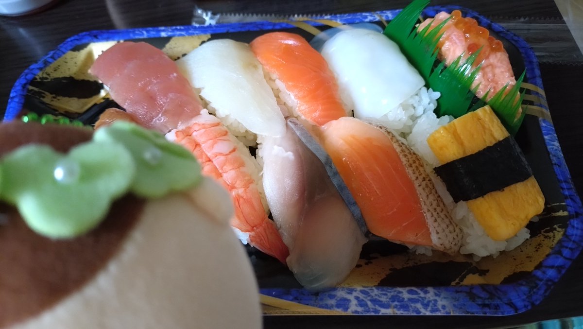 suyauni's tweet photo. 寿司🍣とくりまんじゅう
🥃(՞⸝⸝ o̴̶̷̤ ꑣ o̴̶̷̤⸝⸝՞)ﾊｰｯ https://t.co/j03XPemhn8