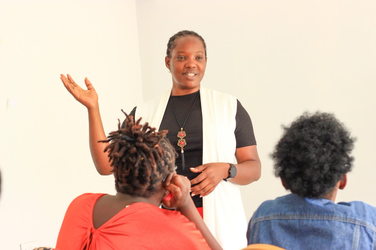 TunawezaEmpower's tweet photo. From Reflection to Action

Community champions are vital to the #Future4Binti Programme, enhancing awareness &amp; advocacy for girls. 

Our Biannual Review focused on progress &amp; challenges while promoting teamwork &amp; individual strengths.

#ProtectHerFuture #EndFGM #EndChildMarriage https://t.co/d4Gx0nDboO