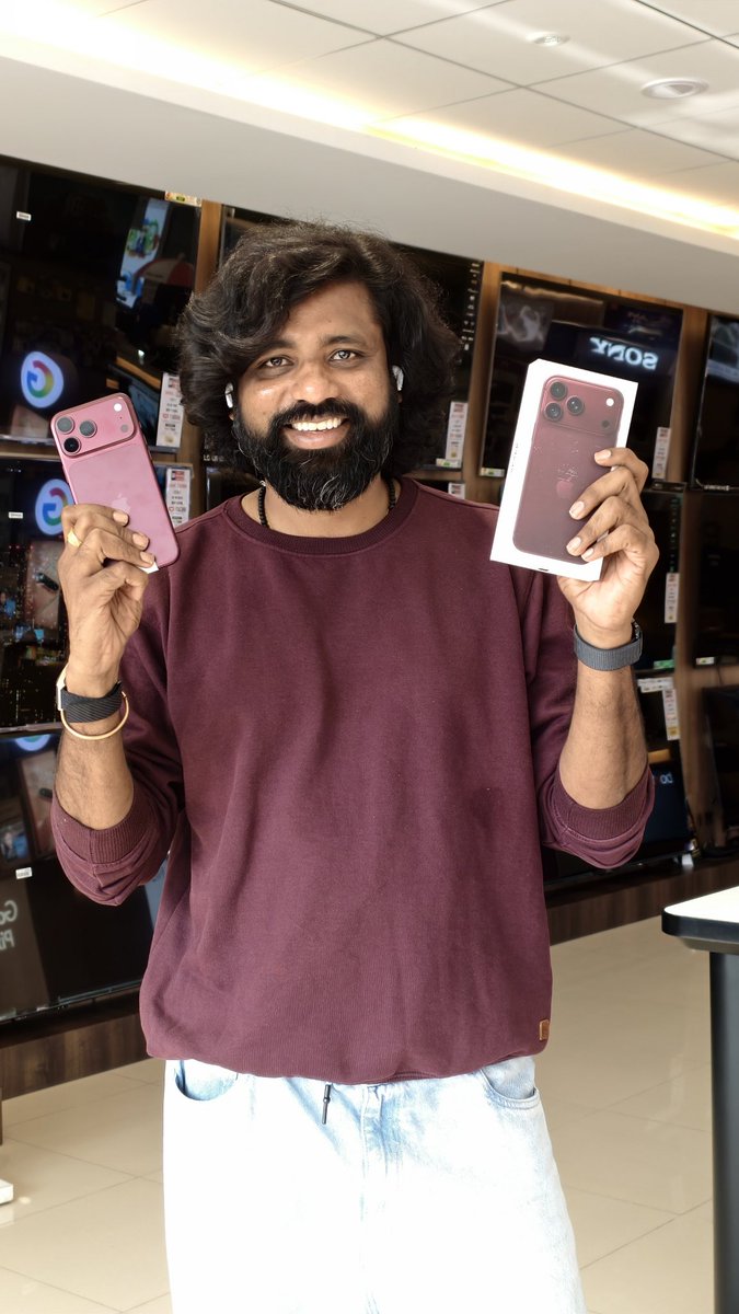 Gaddamvaasu's tweet photo. ఇది నా కోసం కాదు… మీ కోసం ❤️‍🔥

Proud moment! 🥹❤️ I’m incredibly happy to be the first person in Andhra Pradesh & Telangana to get the Burgundy iPhone 18 Pro Max in India! 🇮🇳📱

For me, creating content is not just a job… it’s a passion. And when it comes to bringing the latest tech to you, I can go to any extent. 🔥

మీ కోసం ఎంత దూరమైనా వెళ్తా… ఎంత కష్టమైనా పడతా… Because YOU are the reason behind everything I do. ❤️

Every view, every like, every comment and every subscriber gives me the motivation to push myself further. 🙏❤️

This one is for my VaasuTechVlogs family! 🫶🏻

And just to be clear — this is NOT a sponsored post. I purchased this myself because I wanted to bring you the experience as early as possible. ❤️‍🔥

Burgundy looks absolutely CRAZY! 😍🔥

What do you think about this colour? 👇🏻

#iPhone18ProMax #iPhone18Pro #iPhone18 #BurgundyiPhone #Apple #AppleIndia #iPhone #iPhoneIndia #VaasuTechVlogs #TeluguTech #TeluguTechie #TechCreator #TechInfluencer #APTech #TelanganaTech #Hyderabad #AppleFan #iPhoneProMax #TechReels #TechNews
