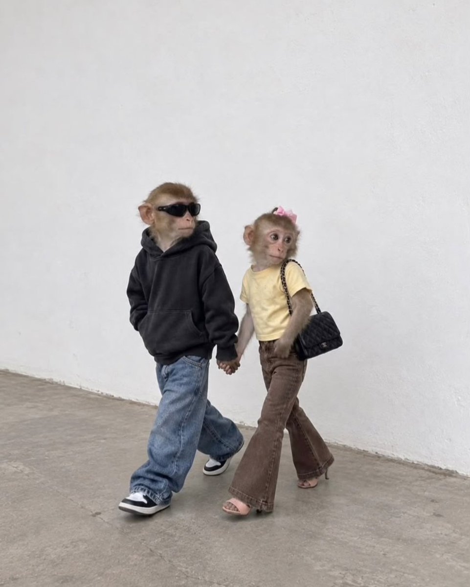 ChiedozieU7's tweet photo. Me and my babe dey go outing I just cashout from sporty https://t.co/bYPIVMqOgc