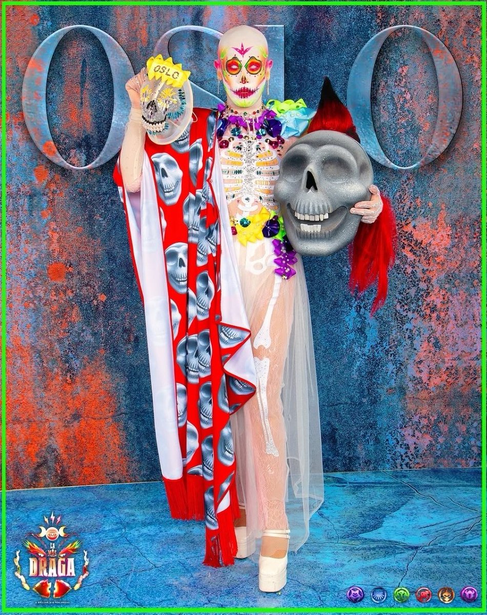 polaris_estelar's tweet photo. Lo que ordené // Lo que me llegó
#LatinaRoyale #DragRaceMexico https://t.co/7aeTedNwaa