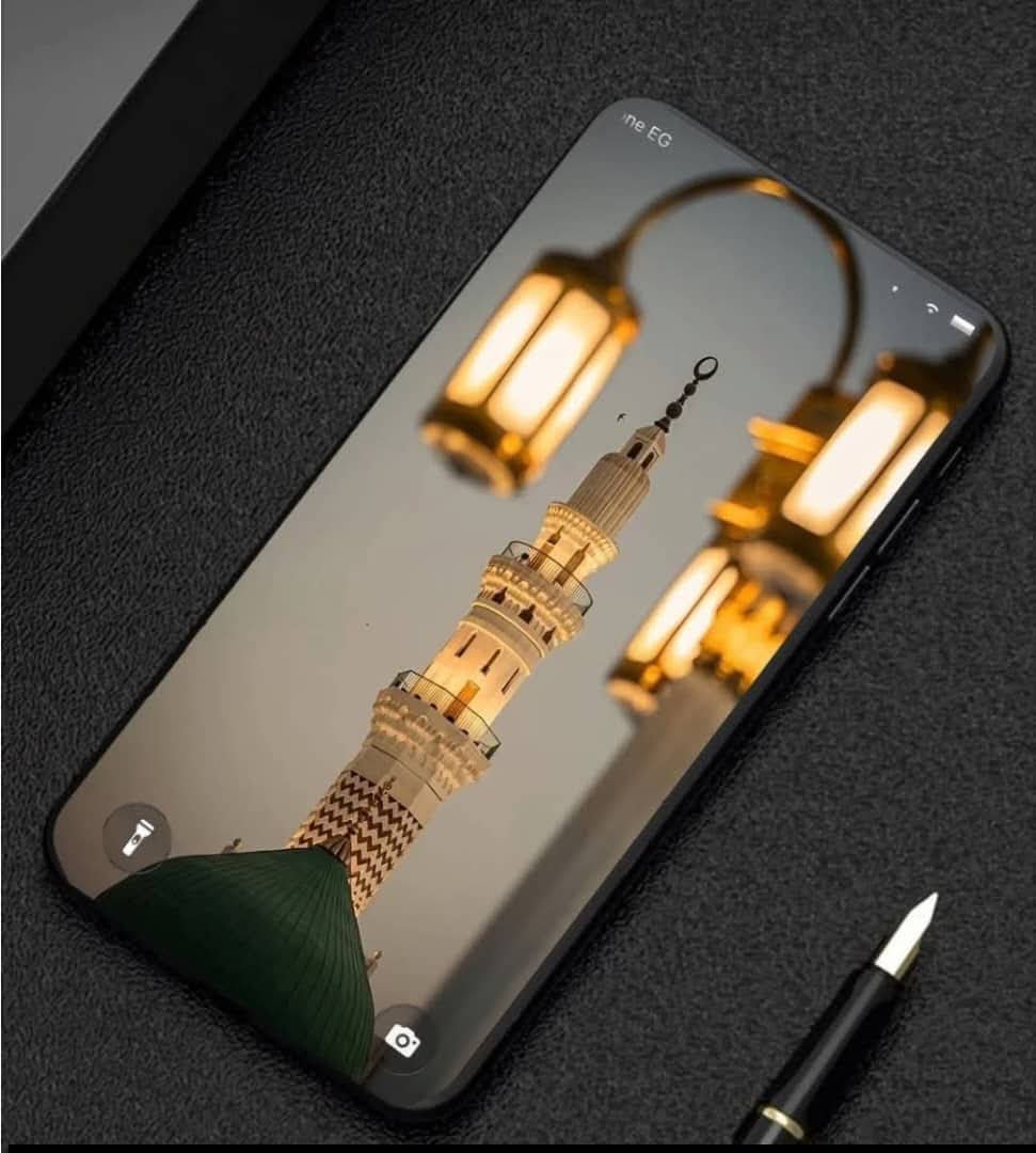 Fakor1995's tweet photo. محبتِ رسول ﷺ، راه زندگی‌ست؛ هر که سیرت او را گرفت، به عزت دنیا و آخرت رسید. https://t.co/dSzrREefrG