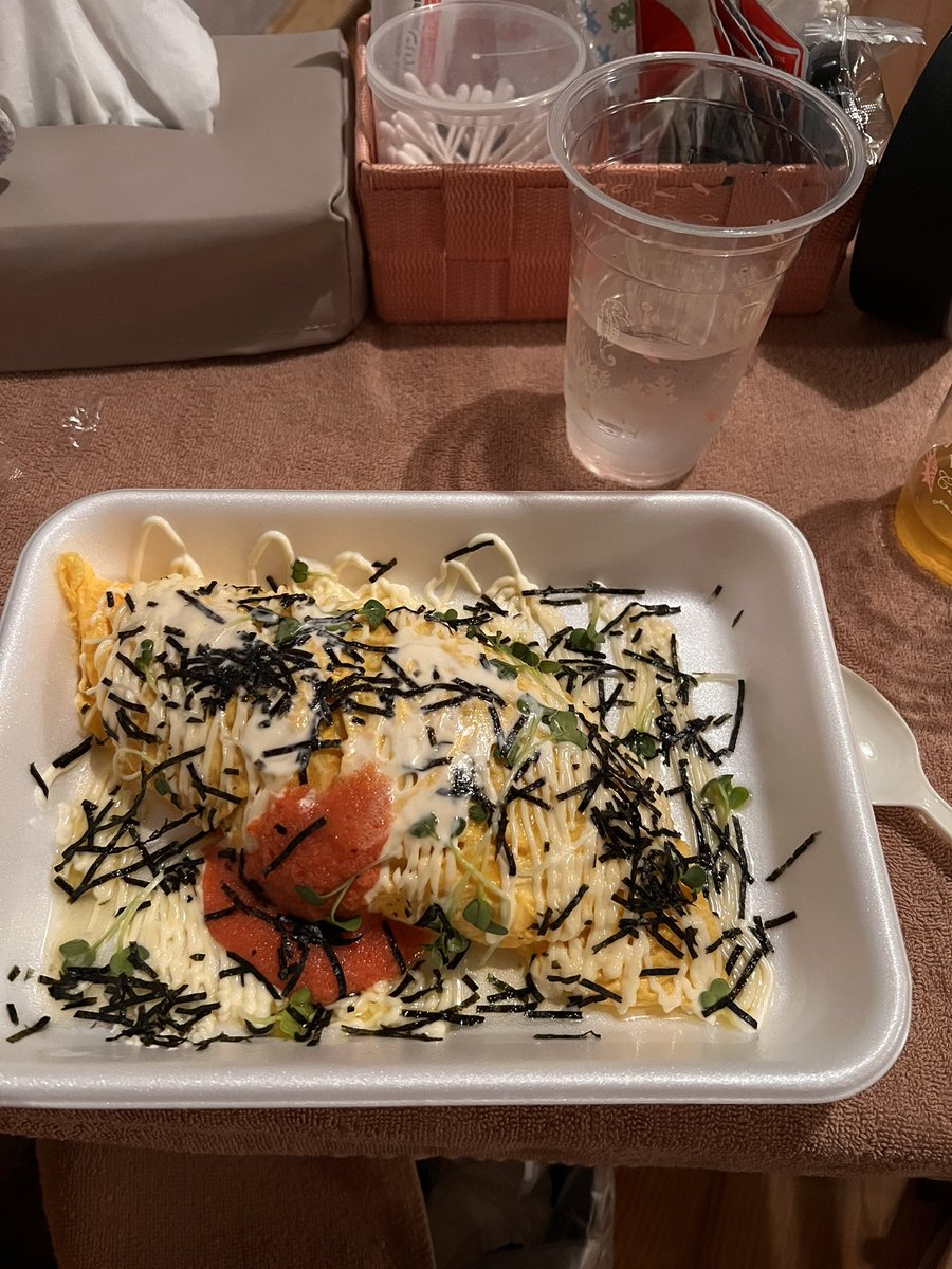 kayaneesann2's tweet photo. 珍しく金津飯😳

かや姉がご飯食べるの珍しい！ってスタッフさんにも言われた🤣

仲良しさんと食べることあっても
一人で頼んだのは初かも！笑 https://t.co/jJNVtzcfqe