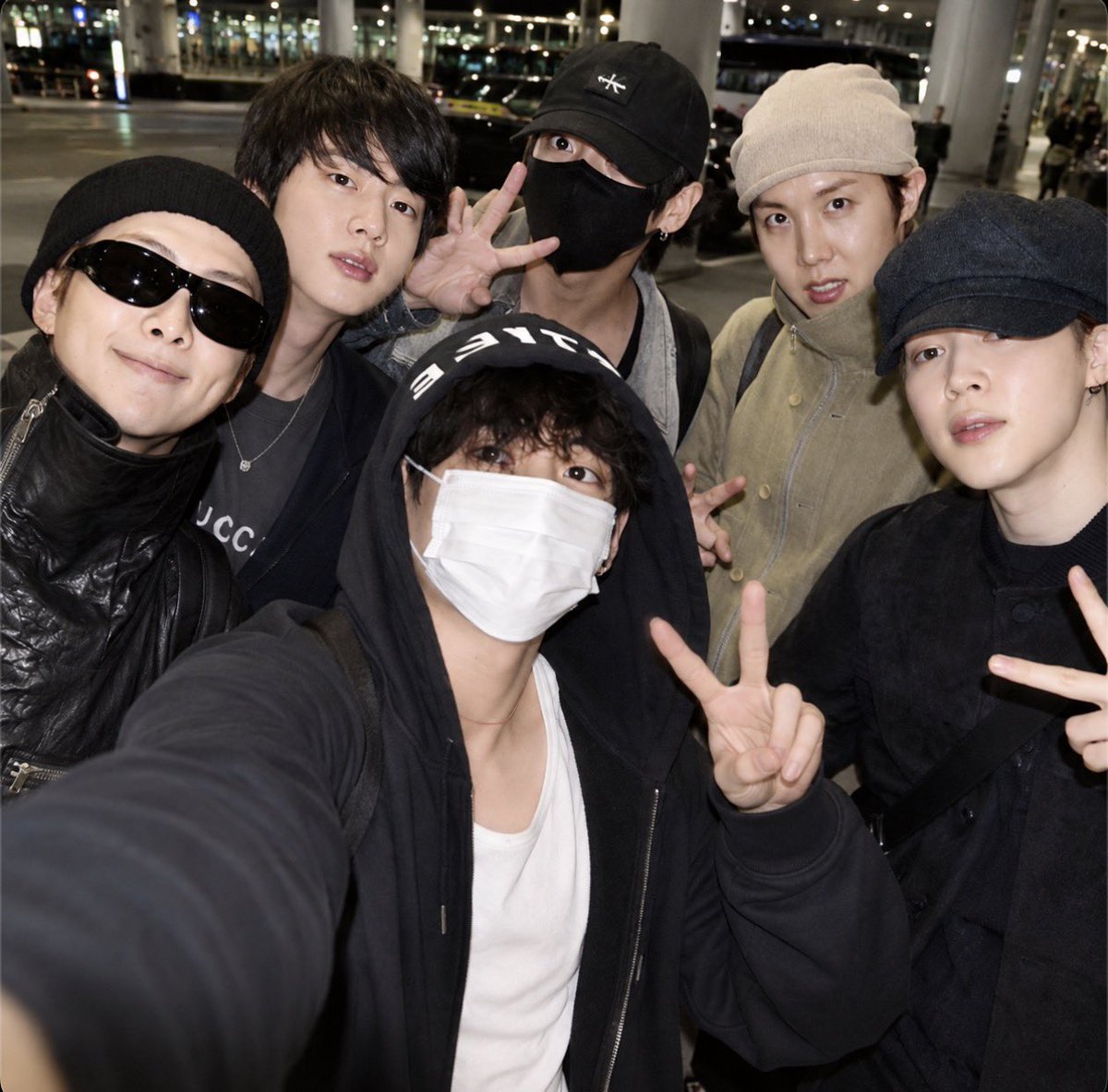realsuga001's tweet photo. 🖤✈️ https://t.co/55zXnU8iK3