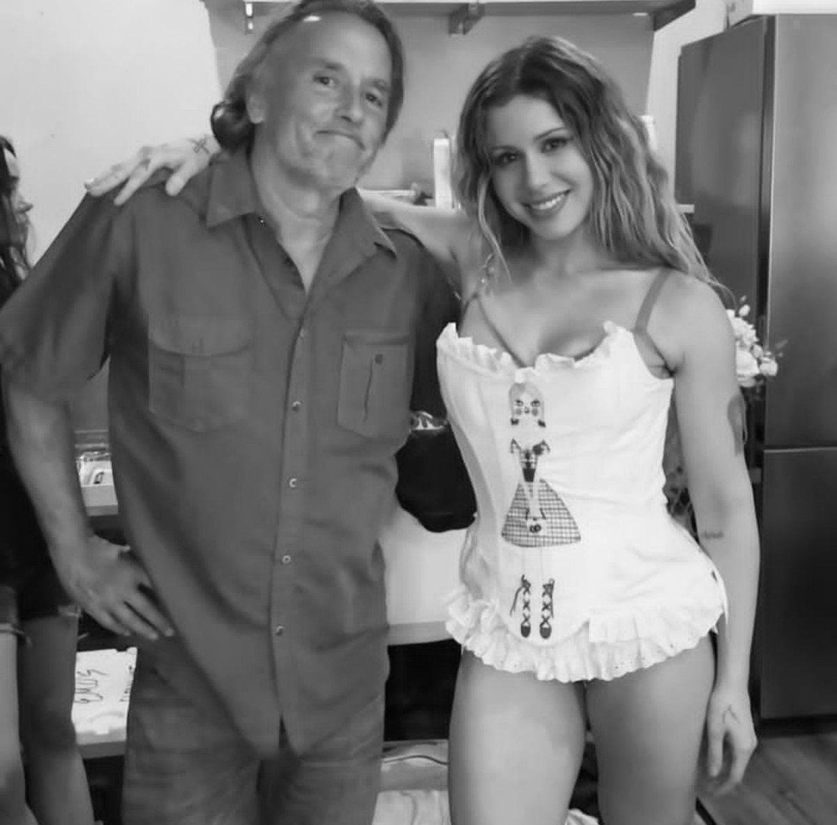 SlayyyterChart's tweet photo. RICHARD JUST LINKED WITH SLAYYYTER https://t.co/c9VENO7p7c