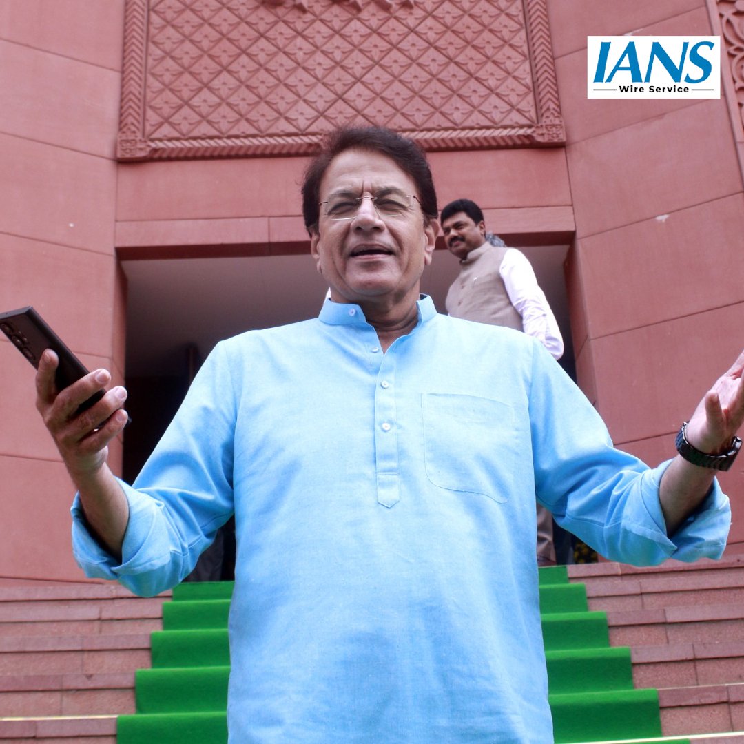 srinivasiyc's tweet photo. इन्होंने......... इनको चुना था.... https://t.co/sJW7Rr94Lw