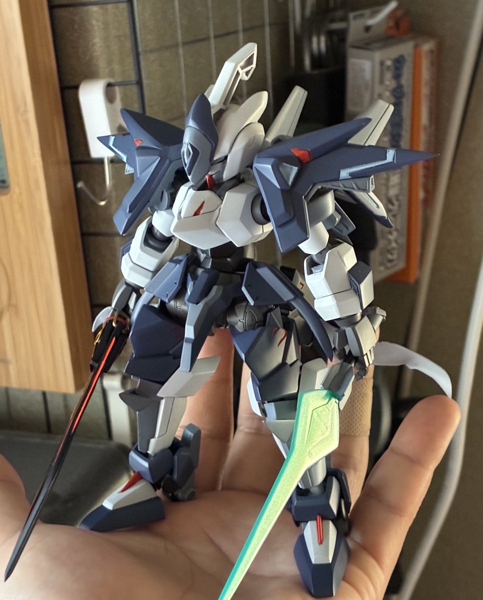 Kat_T089j's tweet photo. ことごとく手の上が1番映えますねLBXは(◜ᴗ◝ ) https://t.co/tA2K7UDuuz