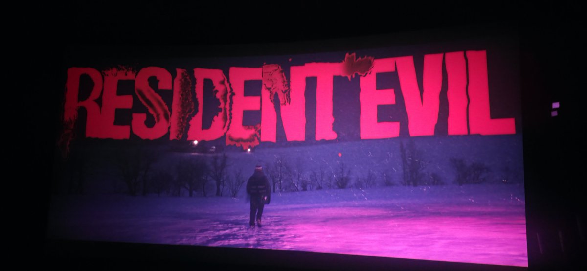 TweetahFuller98's tweet photo. I liked that new Resident Evil movie! ZACH CREGGER COOOOOKED!!!💪😎
#ResidentEvilㅤ #RE #Zombie #Movie https://t.co/FHYxnX0RNT