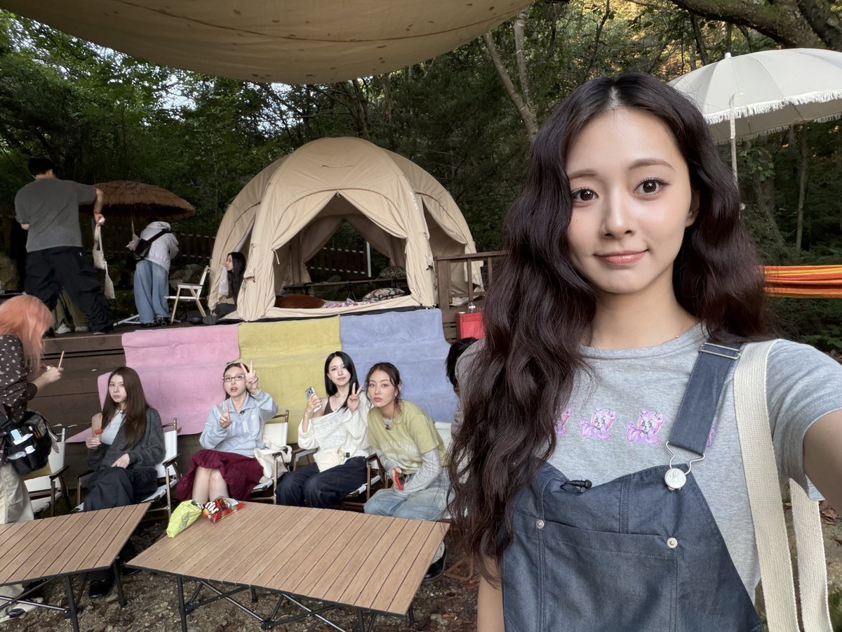 Saneke_'s tweet photo. GRACIAS TZUYU POR REVIVIR A LA  FAMILIA 😭😭 https://t.co/uZNlDZu8L8