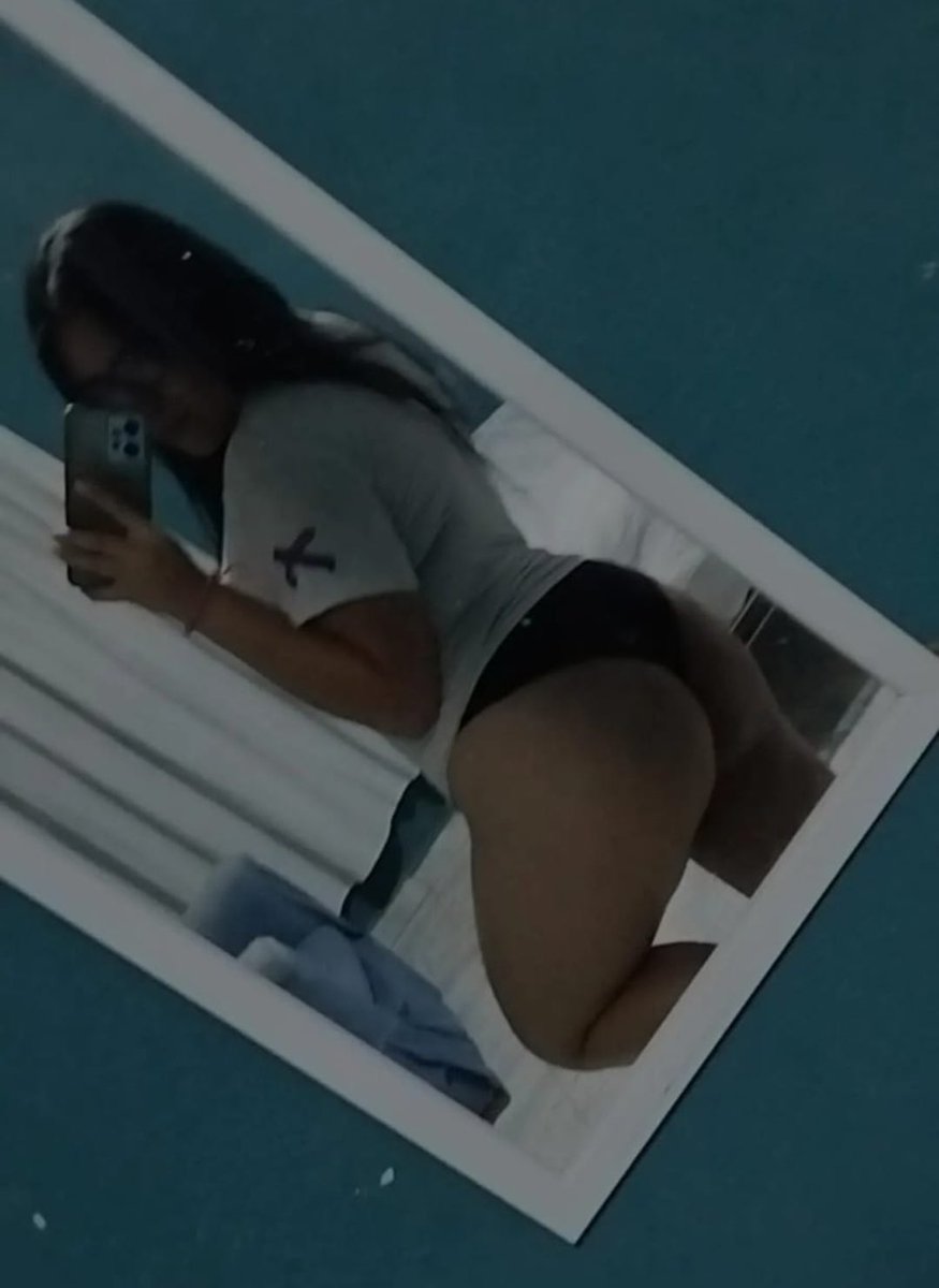 Destrolledfuny's tweet photo. Estoy muy calientita 🥵🔥 quiero una buena verga para mí sola 🤤 #CuloTragón #chicoloapan #EdoMéx #putona #CulosPreñables #culonasincreíbles https://t.co/EuAaRtFBOY