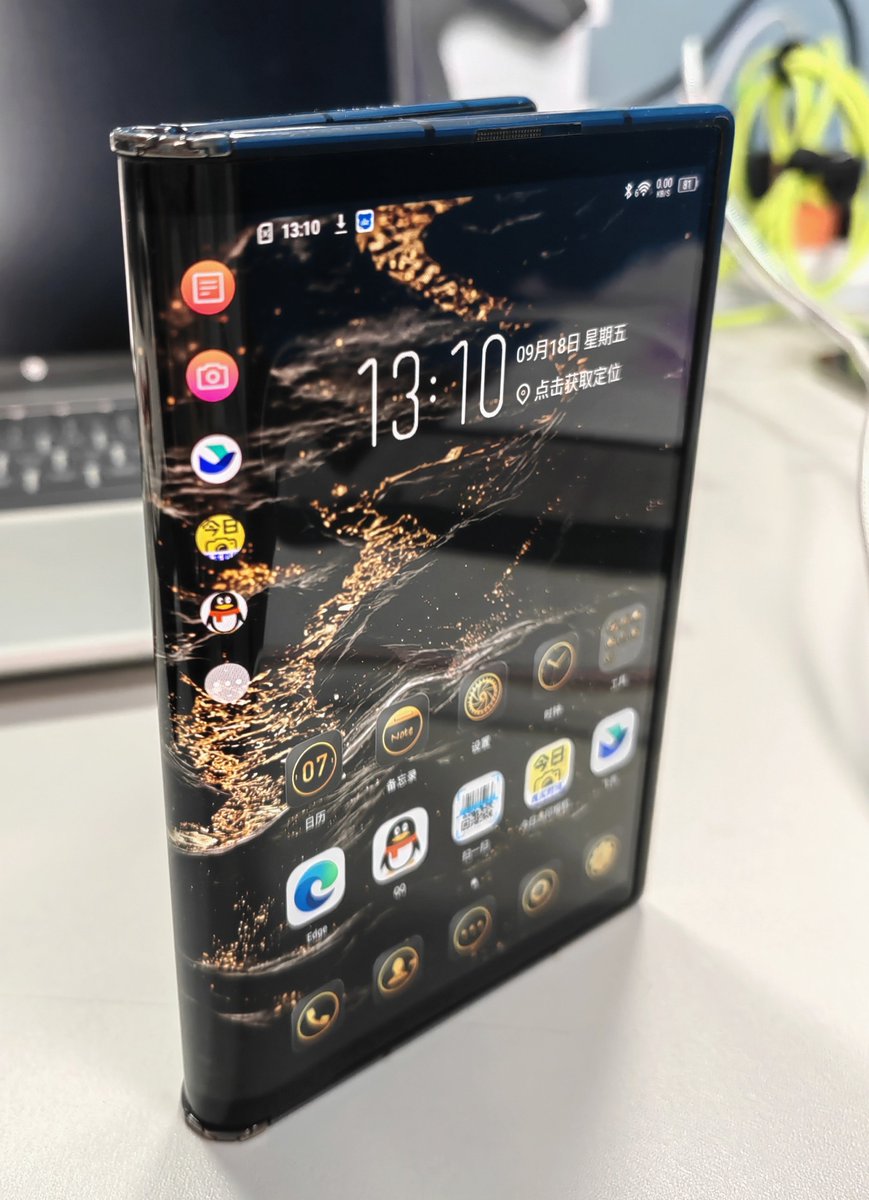Dvoid3ofCAT's tweet photo. is a fun work phone with folding screen
12GB RAM + 512GB ROM
300CNY（≈43USD） https://t.co/w2Lk1ShxJ5