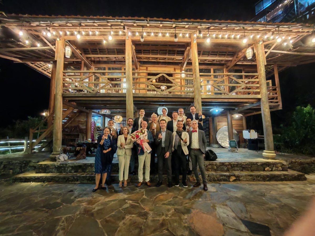 JGuerrier_EU's tweet photo. Changing weather, stunning landscapes, and plenty of encouraging and bright prospects in the Vietnamese Northwest during our Team Europe mission! (1/2) https://t.co/qu4aY94A9d