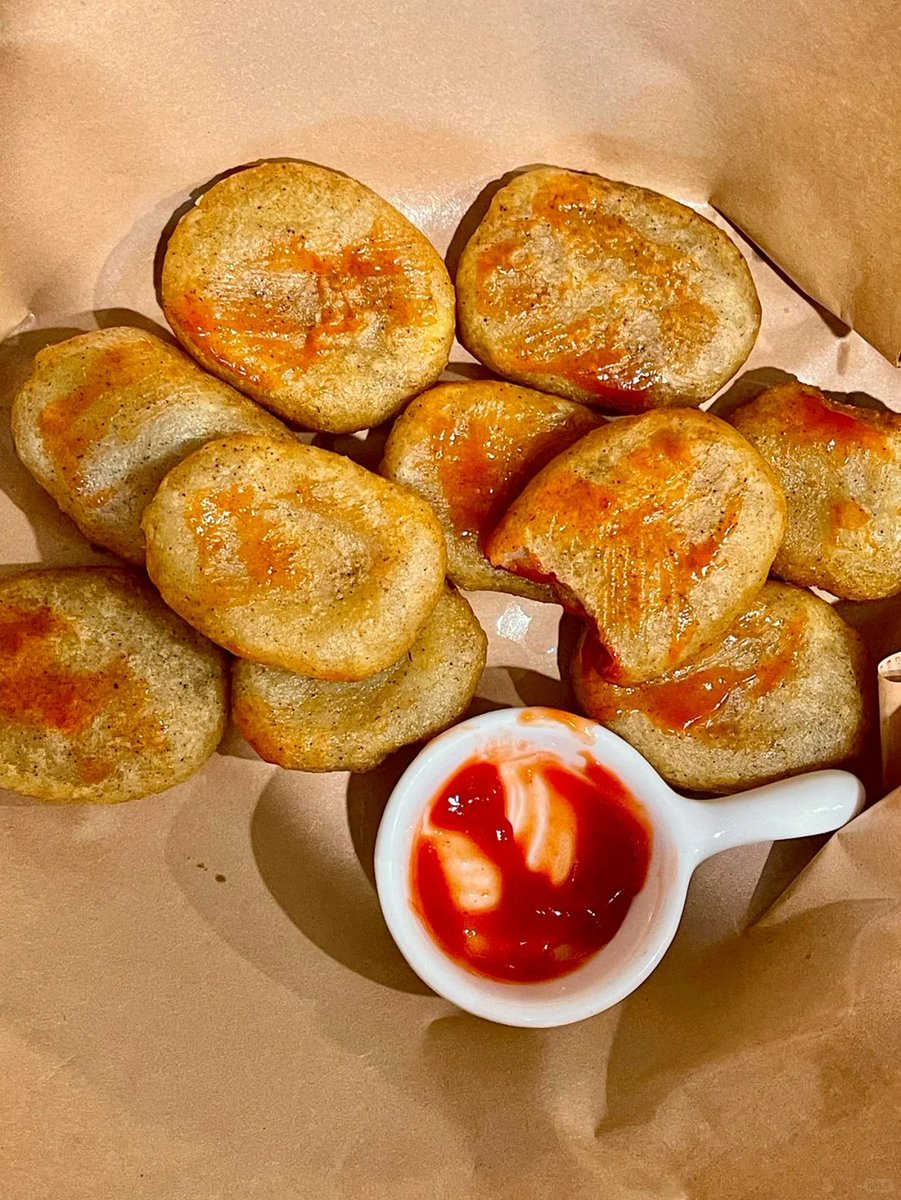 holimo's tweet photo. Just pulled a perfectly crispy hash brown from the pan—golden, salty, and ready to pair with my morning coffee. Total tiny win for the lazy weekend brunch. https://t.co/cvsZQrnolm