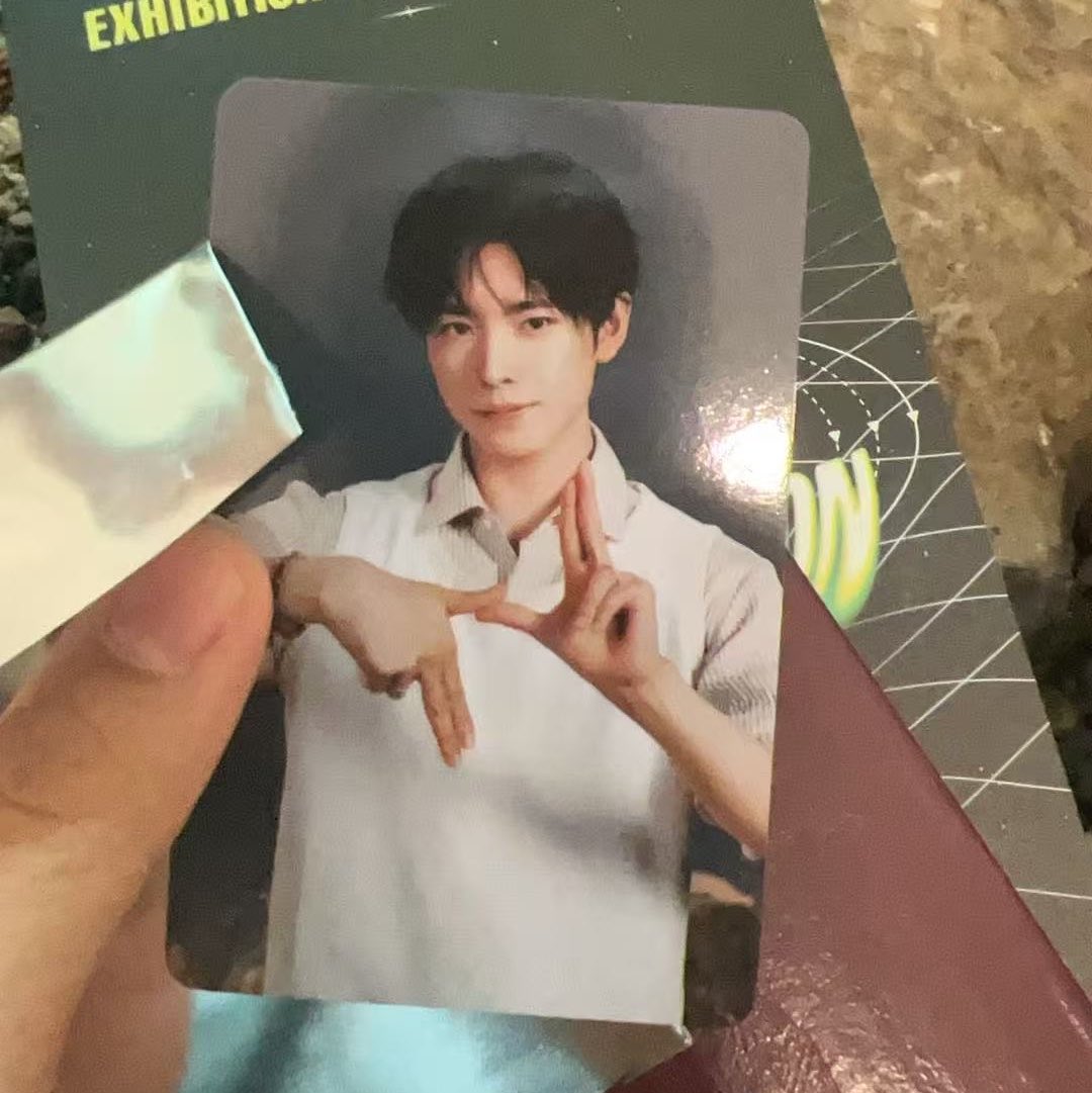 yorinn6's tweet photo. 엔시티 10주년 전시회 NCT NEO DIMENSION EXHIBITION 전시회 교환

입장 특전 포토카드
저: 유우시

💚:샤오쥔

현재 전시회 현장에 있습니다
교환 가능하신 분은 DM 부탁드립니다 https://t.co/DivgIeI77V