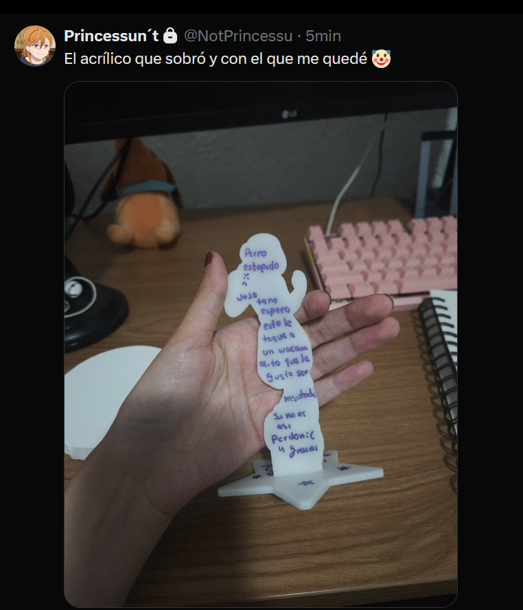 DailyPrincessu's tweet photo. AnnieLeaks ataca de nuevo , ( sigan la cuenta alt de annie ) https://t.co/xnsYEgQ4jE