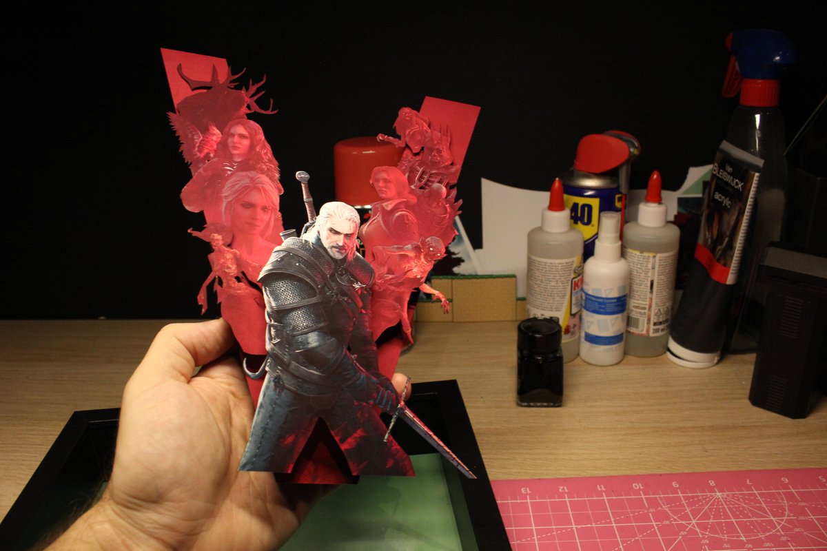 Gaijin_Mo's tweet photo. Il n’en a pas l’air, mais c’était un vrai casse-tête à monter, celui-là ! 🧩😅

Avec l’arrivée de la version remaster de #TheWitcher3, n’hésitez pas à vous faire plaisir sur 
👉 https://t.co/4ilvQA1CtO 

Et de mon côté, je vais enfin lancer le jeu pour la première fois le 29🎮 https://t.co/asqDUPAGMb
