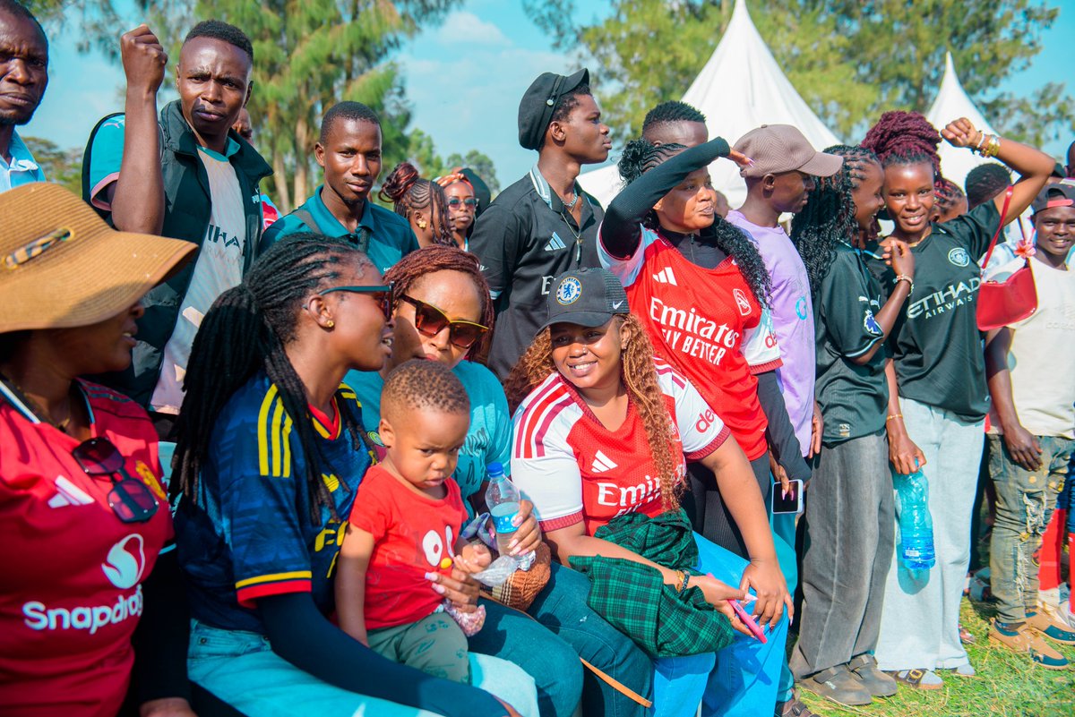makelelesports's tweet photo. Apart from bringing the @premierleague experience closer to the local communities, we provide an avenue for community sensitization, talent identification and youth empowerment. 

Football remains the most popular and followed sport across the world. 
#kenya 
#Friday 
#EPL https://t.co/McGKyHVu0p