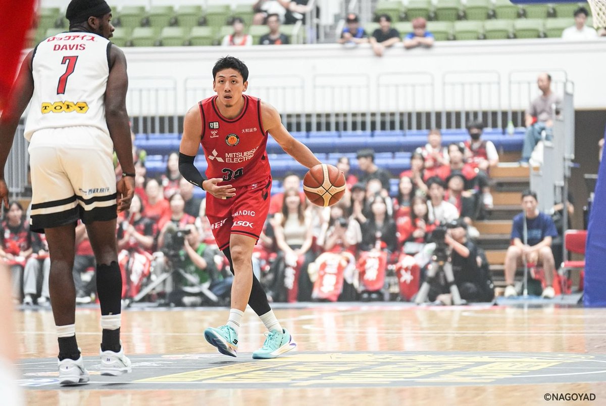 Sports__ME's tweet photo. 🏀9/13(日)に開催された「AICHI CENTRAL CUP 2026」にて、#名古屋ダイヤモンドドルフィンズ が初優勝を飾りました✨🙌
新体制でさらなる高みを目指すドルフィンズとともに、2026-27シーズンもチームの挑戦を熱く応援しましょう！！🔥🐬
#AICHICENTRALCUP2026 https://t.co/v9q1sr8FMk
