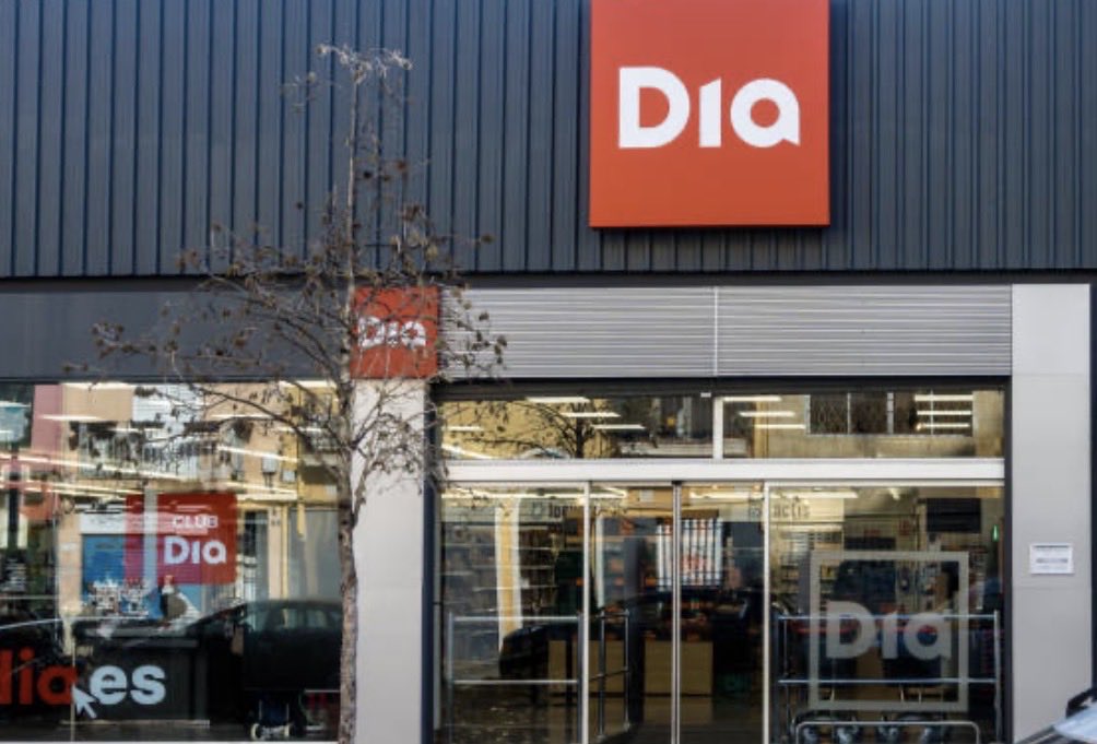 JavierInvergeo's tweet photo. Ibi Lion, socimi de capital francoisraelí, compra un supermercado de la cadena en Getafe por 3,26Mll€. 

El comprador adquiere:
inmueble + inquilino + contrato + renta.

Esa es la lógica de los locales en rentabilidad.

#LocalesEnRentabilidad #inverGeo https://t.co/YMG9LhrBTw