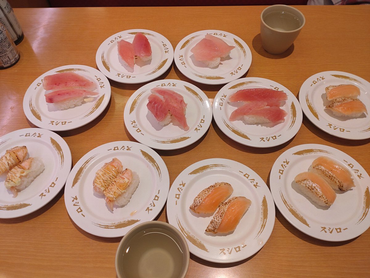 oriconan67's tweet photo. @akindosushiroco お寿司はスシロー👍 https://t.co/naOed68x9A