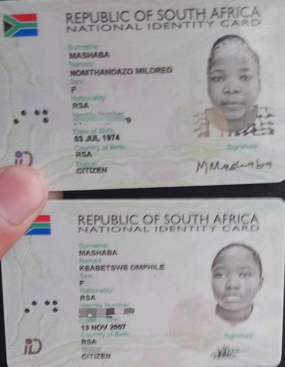 Am_Blujay's tweet photo. A woman travelling to work reportedly left her wallet containing her IDs, cash and bank cards inside a taxi at around 6:30am.

The driver says the passenger was travelling to her workplace and that, during a brief conversation, he learned that she works at Woolworths.

The driver is appealing to the woman to contact him to arrange the safe return of her belongings.

📞 068 409 5378