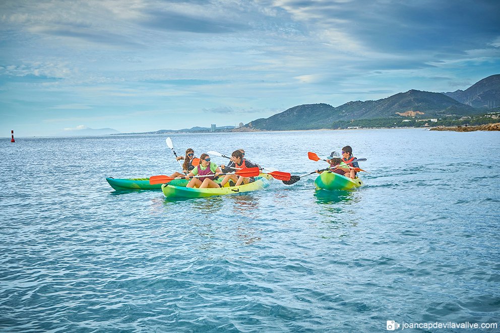 TerresdeMestral's tweet photo. Bon cap de setmana a les #TerresdeMestral ☺️, benvinguts a gaudir de la #natura, l'#esport,... a l'#OutdoorPark de #mar i #muntanya 💙😍💚
Foto: #JoanCapdeVila
#panoràmiques imponents
#CostaDaurada
#TerresDeLEbre
#natura
#família
#esport
#snorkel
#nàutica
#vela
#windsurf
#neopre https://t.co/CzAG4uWmQT