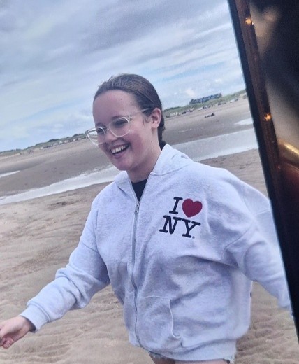 MENnewsdesk's tweet photo. Lillia has been missing for one week today.
The 13-year-old disappeared after she was last seen at Piccadilly Gardens bus station last Friday (September 11). The last confirmed sighting of her was then at 1.50pm on Saturday (September 12), when detectives believe she boarded the 247 bus at the Trafford Centre.
A huge search is underway for the Bolton teenager with police holding a major press conference her mother attended last night.