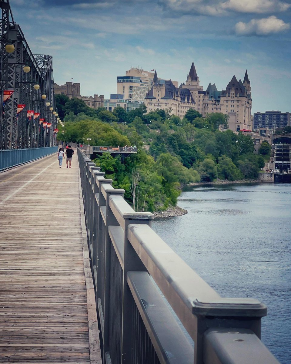 RosePottins9's tweet photo. it is curious how we settle for moments that exist merely as bridges between one exhaustion and the next. https://t.co/WUHkqAFWJk