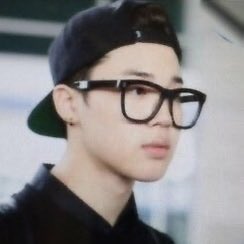 parkjiminbloom's tweet photo. Park Jimin

2016                                                                 2026 https://t.co/fTQyNThAQu