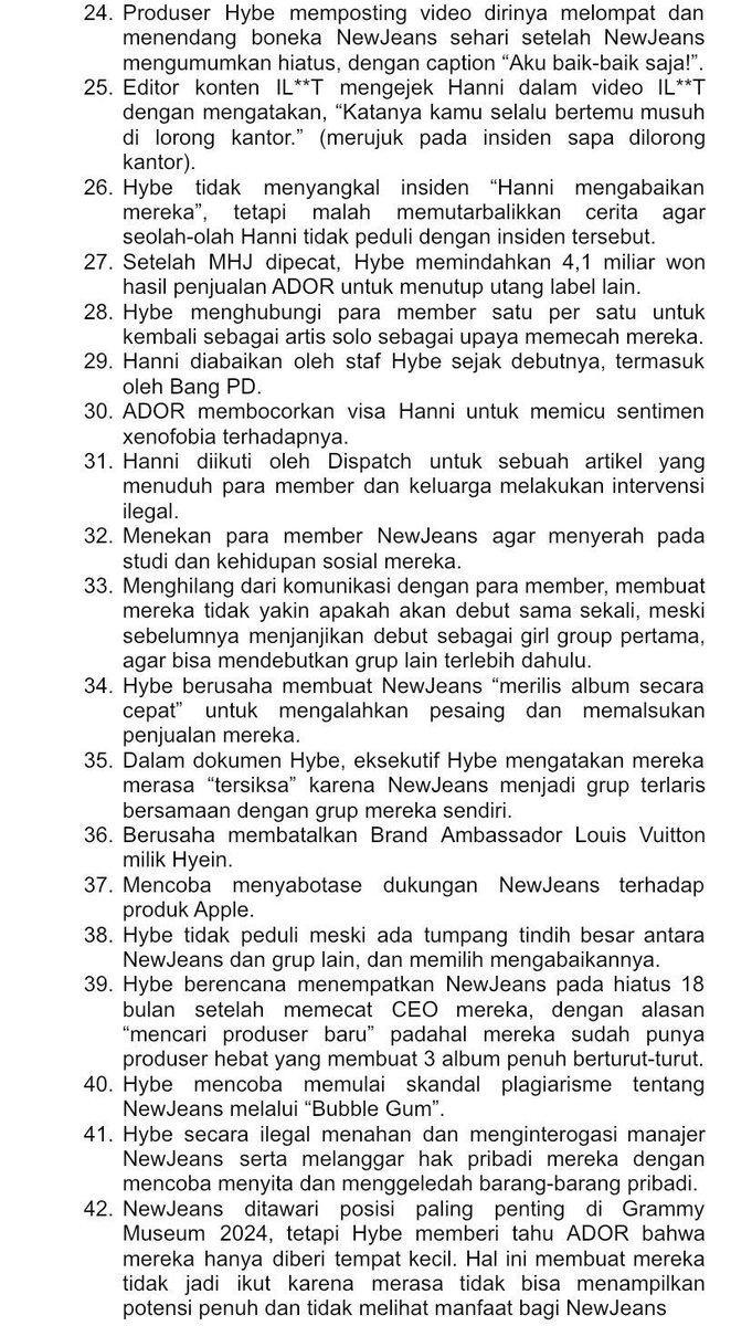 moumarch's tweet photo. hell nah tone deaf. lu mau bukti ap lagi? udh sebanyak ini msh nyalahin njs gegabah? ini aja baru ketauan pas njs berontak kalo gk berontak mau bikin njs babak belur ditangan hybe kah? lgsg lapor ur ass, njs speak up kena bullying sm STAFF aja lu pd katain alay dan lebay kan? https://t.co/DIaafdyvVX