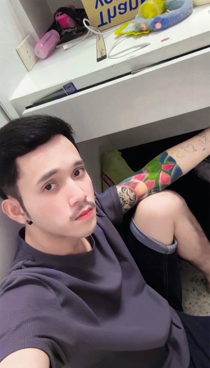 MosNonthawat87's tweet photo. ไม่ปลอม ไม่น้ำลาย สกิดมา 🙃 #ลาดพร้าว #บางกะปิ https://t.co/Cjm5H6FBt7