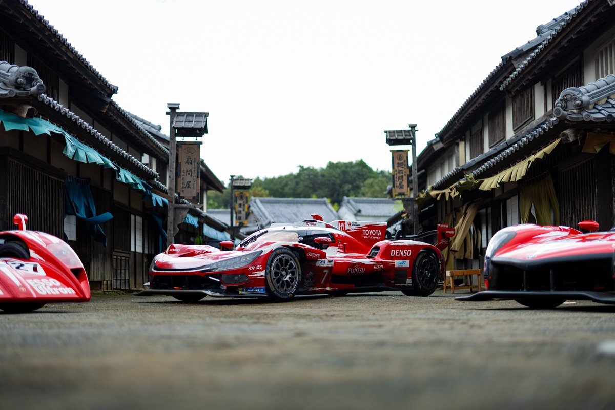 ToyotaRacingWEC's tweet photo. Reunited back home. Three eras, one spirit. 🗻

Watch here: https://t.co/WInhh8EiXA

#TR010HYBRID #GR010HYBRID #TS020 #GTOne #WEC #LeMans #Fuji https://t.co/K2nqM5cZKo