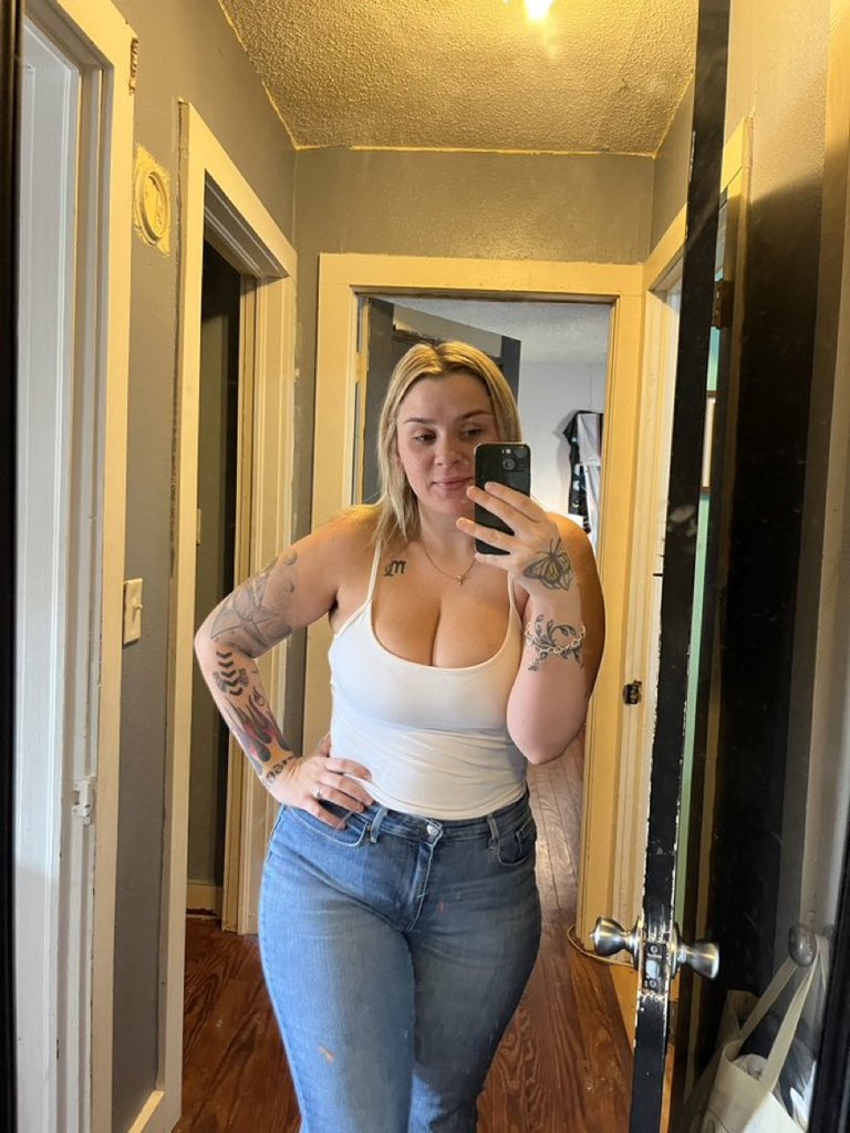 Jessyofx_'s tweet photo. 🤪 https://t.co/xLvOp8fBbB