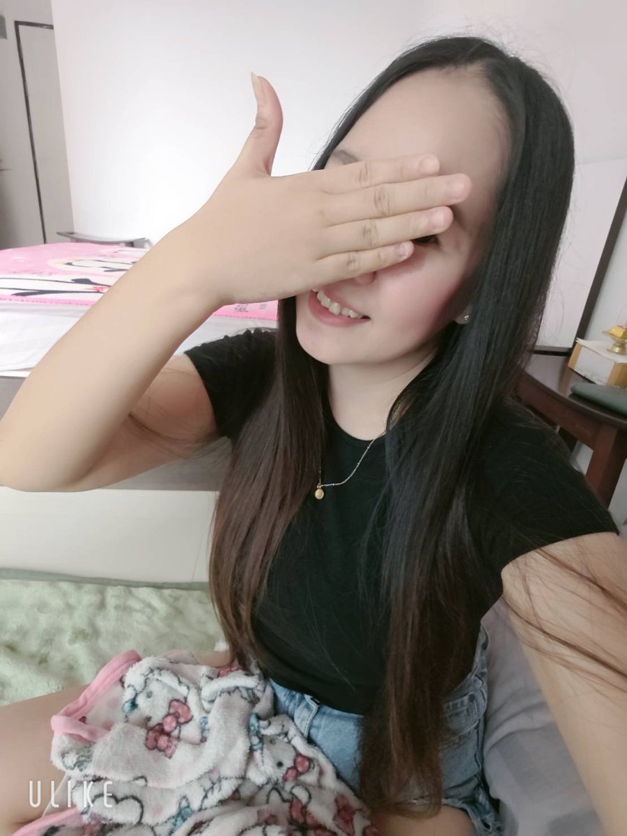 Fang229998's tweet photo. สวัสดีวันศุกร์ค่า .🙏
..ขอให้มีความสุขในทุกวันนะคะ🍀 https://t.co/H72CqfXgSD