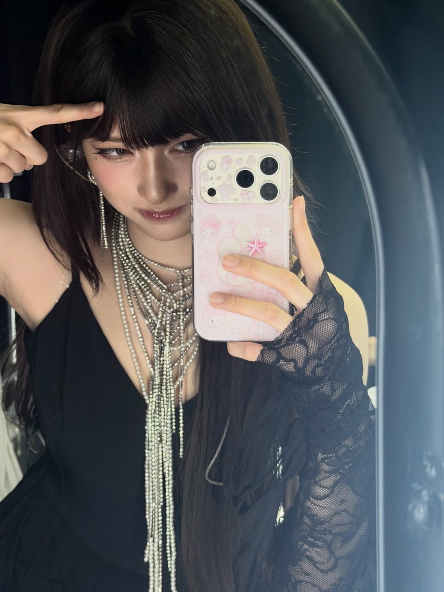 eeseo_0221's tweet photo. 260918 이서인스타 #이서 #イソ #LEESEO https://t.co/fQ2DAgrvnW