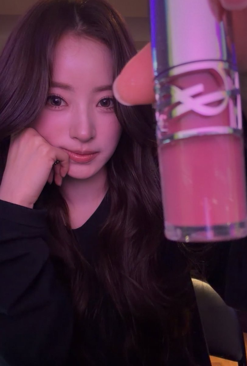 uzanmvv's tweet photo. 안나 최근에 자주 쓴다는 립 정보
🩷 입생로랑 러브샤인 립 오일 글로스 44 https://t.co/3zqIXqPx8W
