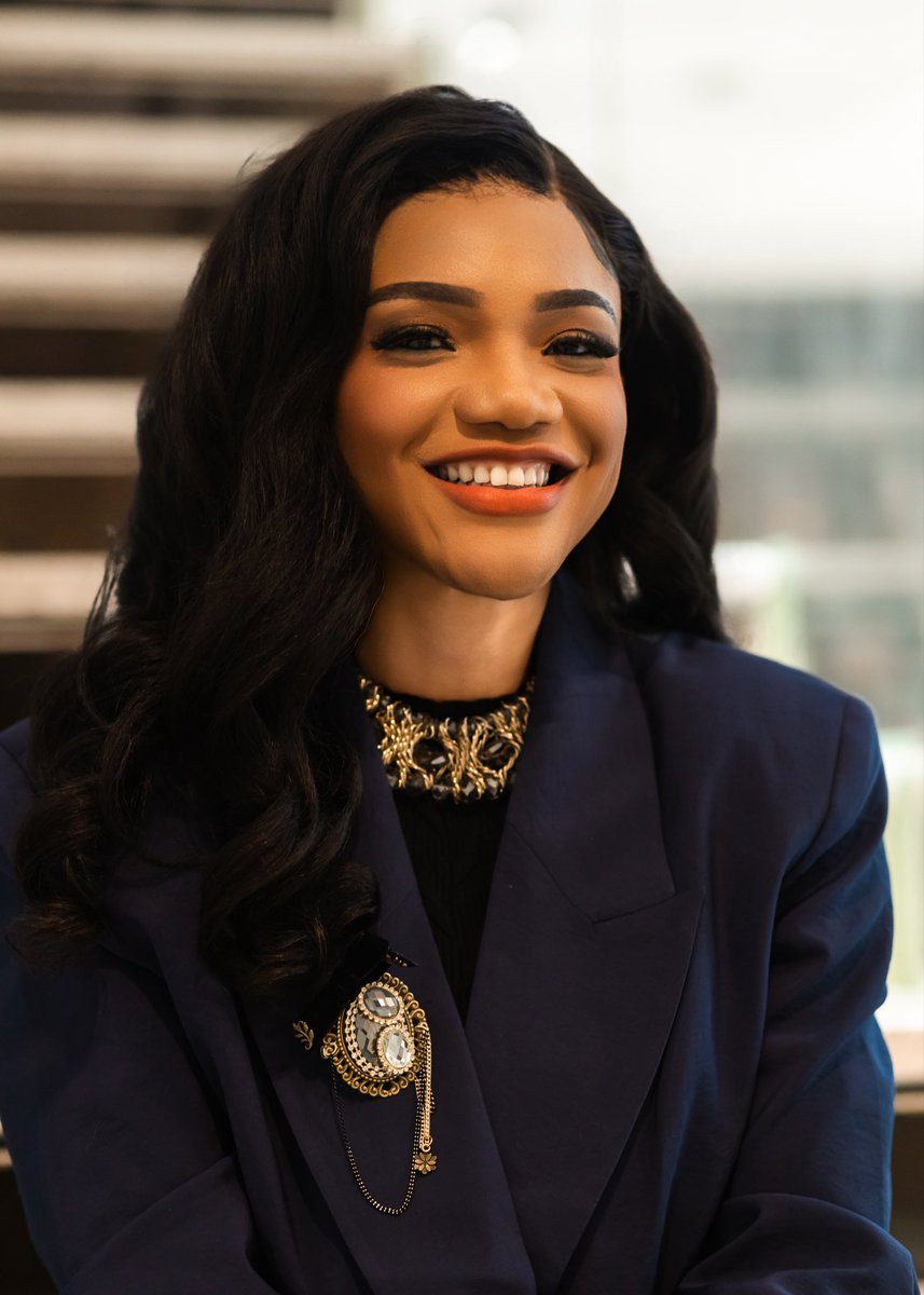 AdaEhiMoses's tweet photo. Birthday mood and I feel so goooooddd 😌 🎶🎸 Thank you Lord Jesus for making it possible for me to see today. 

Bless the Lord with me, Thank Him for my life ❤️

“But You, O Lord, are a shield for me, My glory and the lifter up my head.” Psalms 3:3

#BornOfGod #AdaEhi https://t.co/T69ULLy1fS