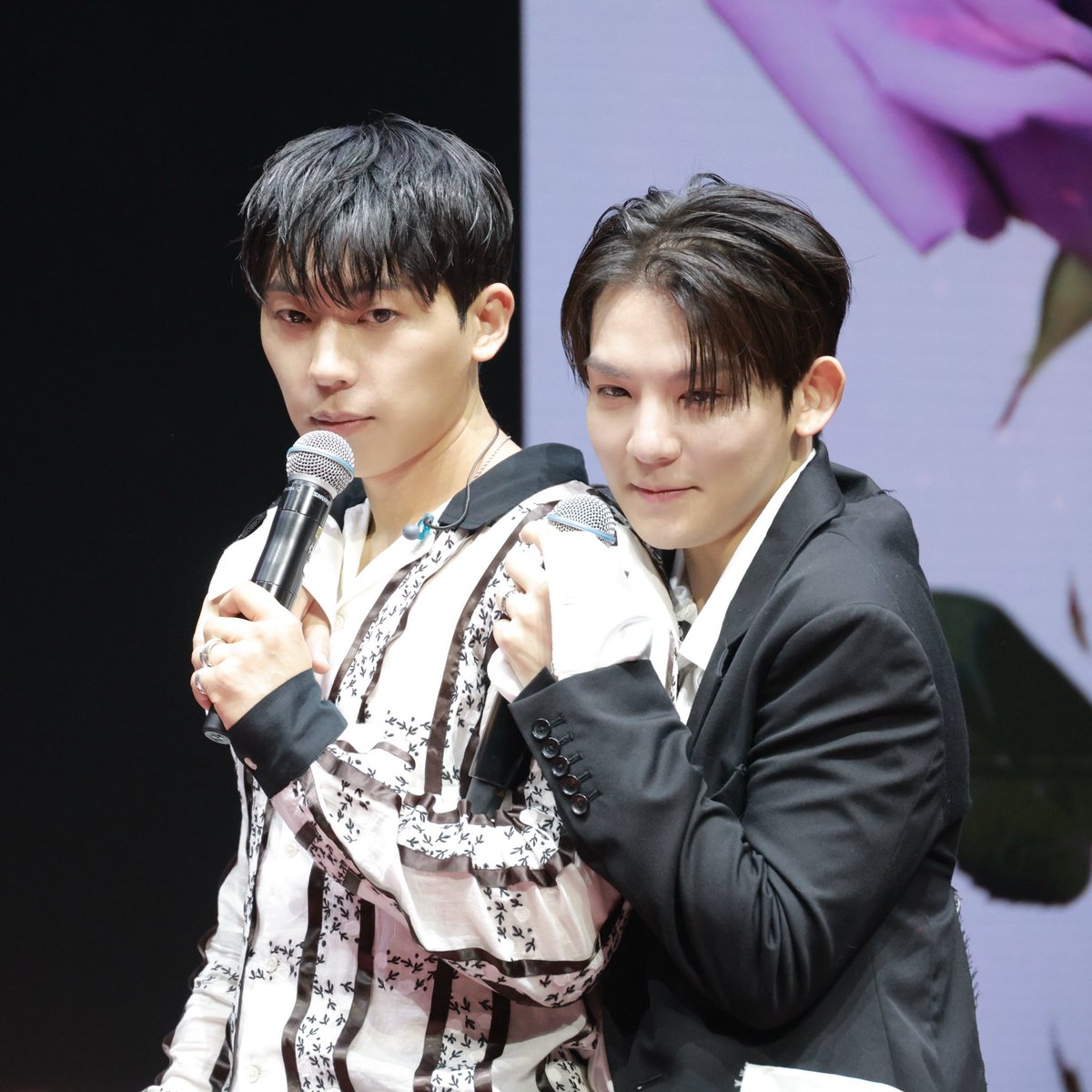 bbobboiii_'s tweet photo. 260912
2026 TEEN TOP "16th ANNIVERSARY" SPECIAL FAN-CON IN HONG KONG 

95즈 붙어있으니까 그냥 귀여움ㅋㅋㅋ

#RICKY #리키 #유창현 #劉昌炫
#CHANGJO #창조 #최종현 #崔鐘顯
#TEENTOP  #틴탑 https://t.co/l6RJHDAbUp