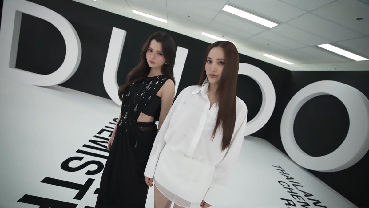 mywhitelilly_'s tweet photo. our commentators freenbecky 🥹🫶🏻

#ฟรีนเบค #FreenBecky
#PROJECTDUOONE https://t.co/PrgCbh9iZ8