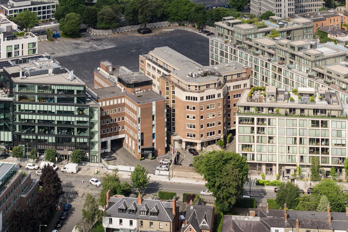RobMcHughjourno's tweet photo. .@SavillsIreland has launched The Ballsbridge Collection to the market, on the instructions of joint receivers Ken Fennell and Brendan O’Reilly of Interpath.
https://t.co/iD12ELZhHa #property #PropertyNews #Dublin #CommercialProperty #Ballsbridge https://t.co/XyHrXWg2LI