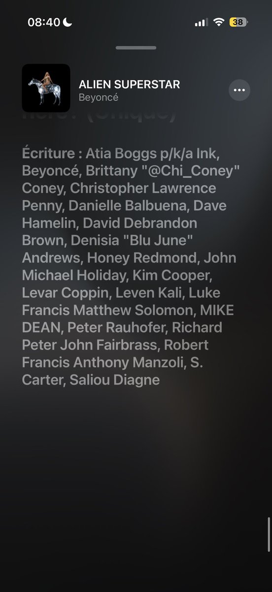 RudeGirl243's tweet photo. @Mussssssss13 @central_sage @Werrason_001 Beyonce par exemple pour une chanson elle a parfois 30 personnes creditées dessus . A partir du moment ou tu as participé peu importe ton role dedans tu beneficie d’un credit c’est ce qu’on appelle une contribution a une oeuvre. https://t.co/ZMXAkaPi1w
