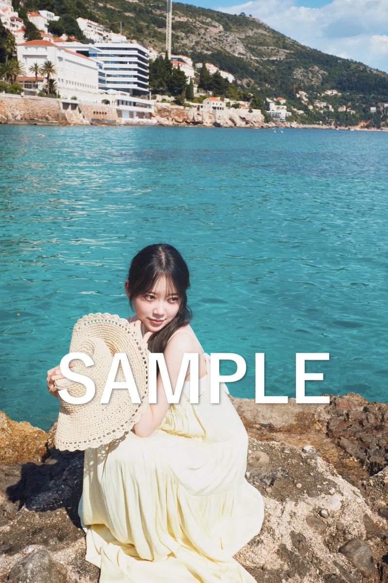 7_netshopping's tweet photo. ／
堀未央奈写真集 深紅の余韻
特典決定！✨
＼

元乃木坂46 #堀未央奈 6年ぶりとなる写真集🧡
自身の30歳の誕生日である2026年10月15日に発売！

【#セブンネット限定 特典】
🎁生写真 1枚付き（全3種よりランダム1枚）

📸詳しくはこちら📸
https://t.co/R0GYYTonGA

@mionaaaaa15 https://t.co/zQxIltwrZY