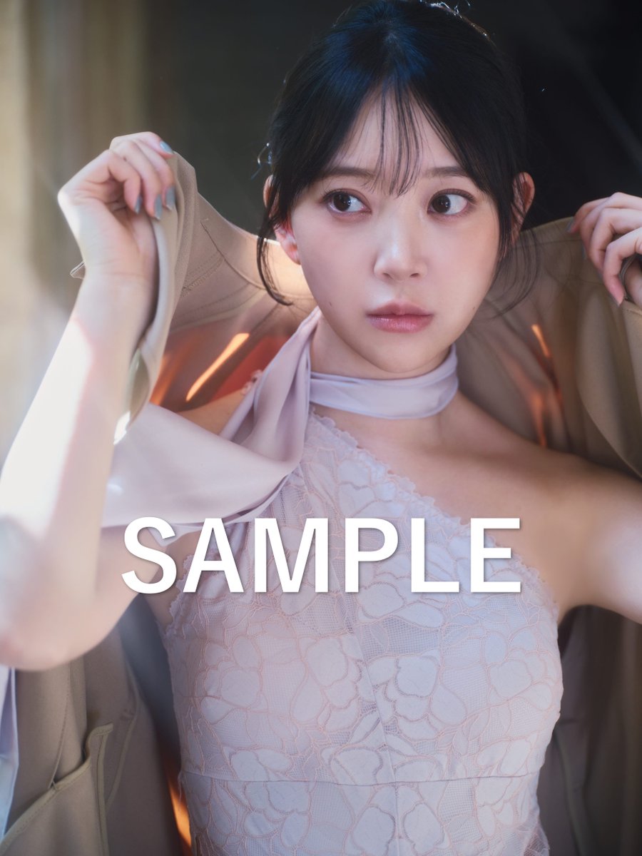 7_netshopping's tweet photo. ／
堀未央奈写真集 深紅の余韻
特典決定！✨
＼

元乃木坂46 #堀未央奈 6年ぶりとなる写真集🧡
自身の30歳の誕生日である2026年10月15日に発売！

【#セブンネット限定 特典】
🎁生写真 1枚付き（全3種よりランダム1枚）

📸詳しくはこちら📸
https://t.co/R0GYYTonGA

@mionaaaaa15 https://t.co/zQxIltwrZY