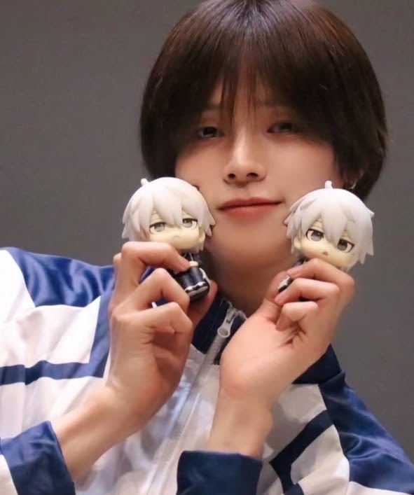 youngwonwenoo's tweet photo. มีแต่นางิเต็มไปหมดเยย น่ารักเนอะ👑⚽️🌟 https://t.co/TfE0625gxl