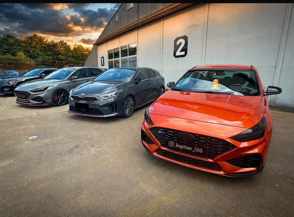 SherryReicnj's tweet photo. 🔥🧡🤝🏻🧡🔥 https://t.co/RyE1dJkLjv