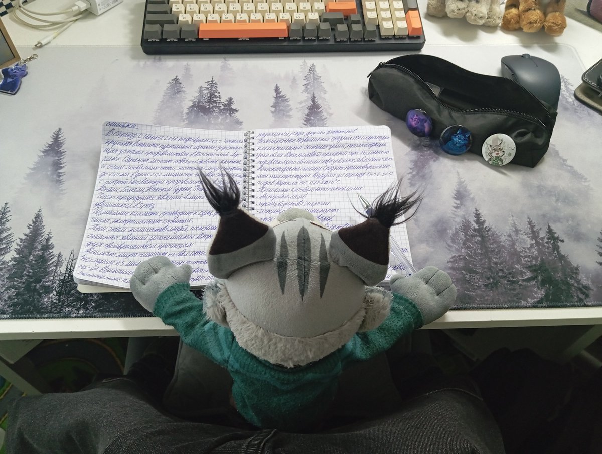 pawbert_777's tweet photo. Pawbert and I are doing our geography homework https://t.co/34MphfjTIA