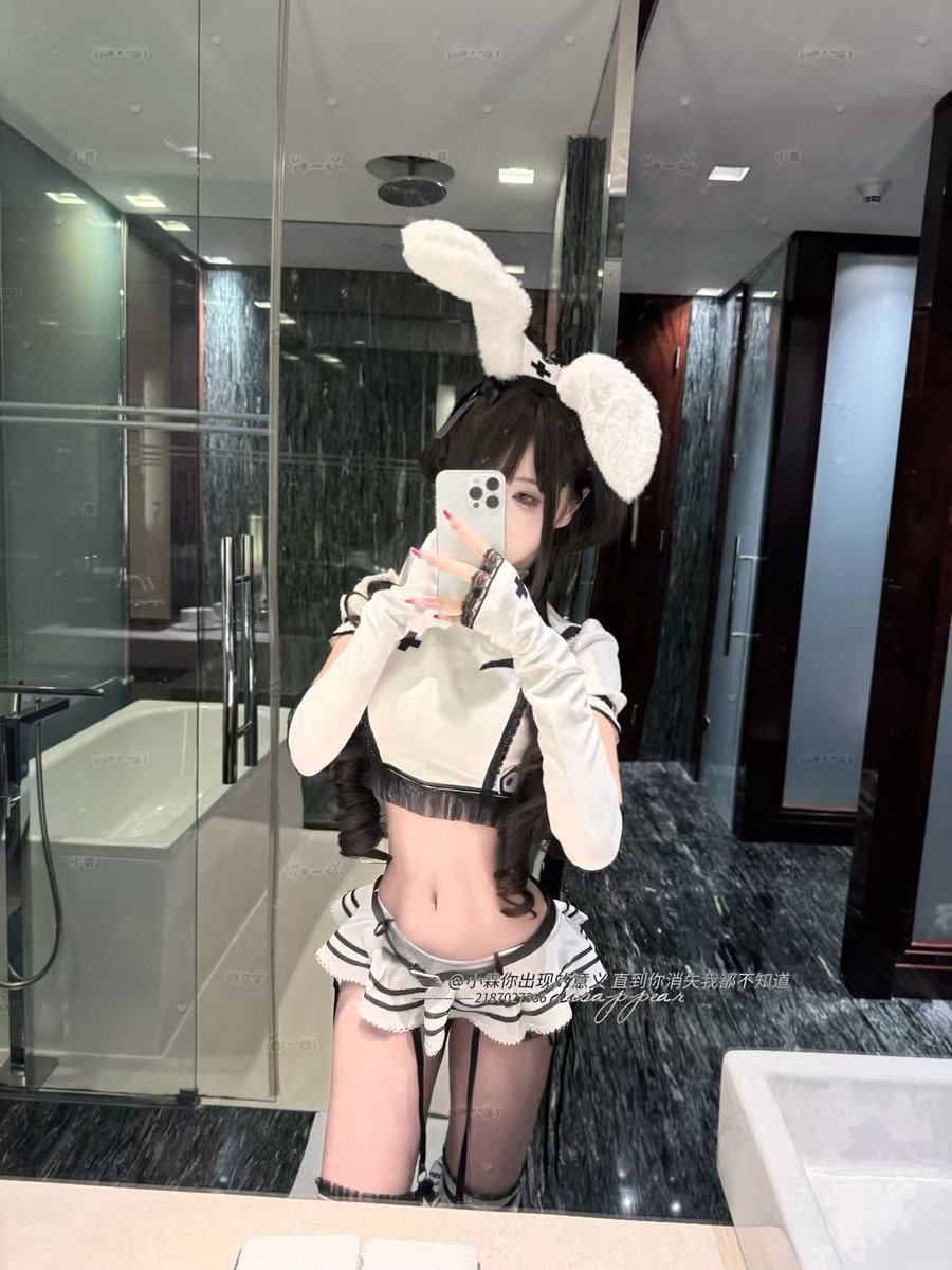 SPRK28885765's tweet photo. 不画饼，来就给看

平台两次违规真发不出，只能推特发了... 开脱！开脱！！！！ 上供！！！！！ 

Luo照 锐评一下不许说我黑！！！#反差  #OOTD https://t.co/coyZrHX6ZT