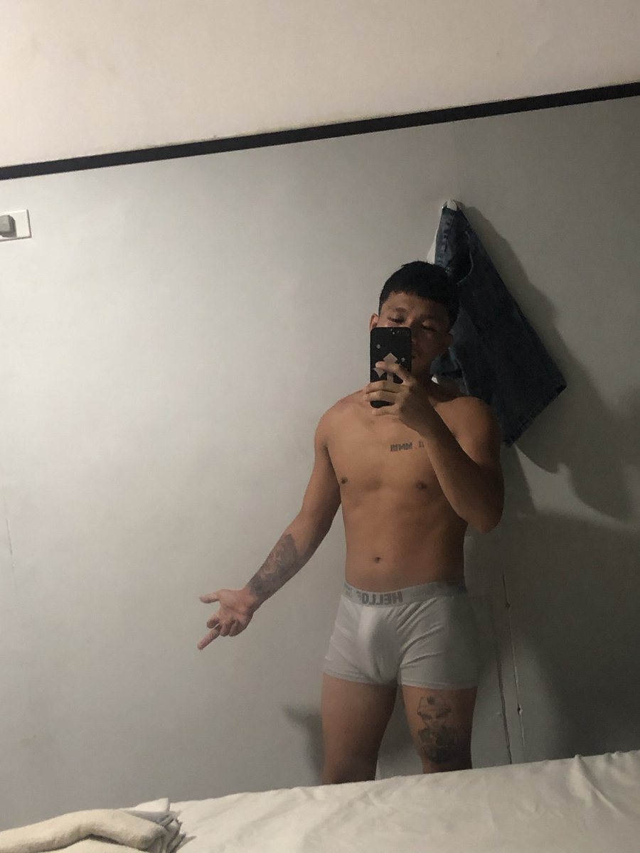 PrimoHolickkkk's tweet photo. Bored??? https://t.co/1e2agiaq8r