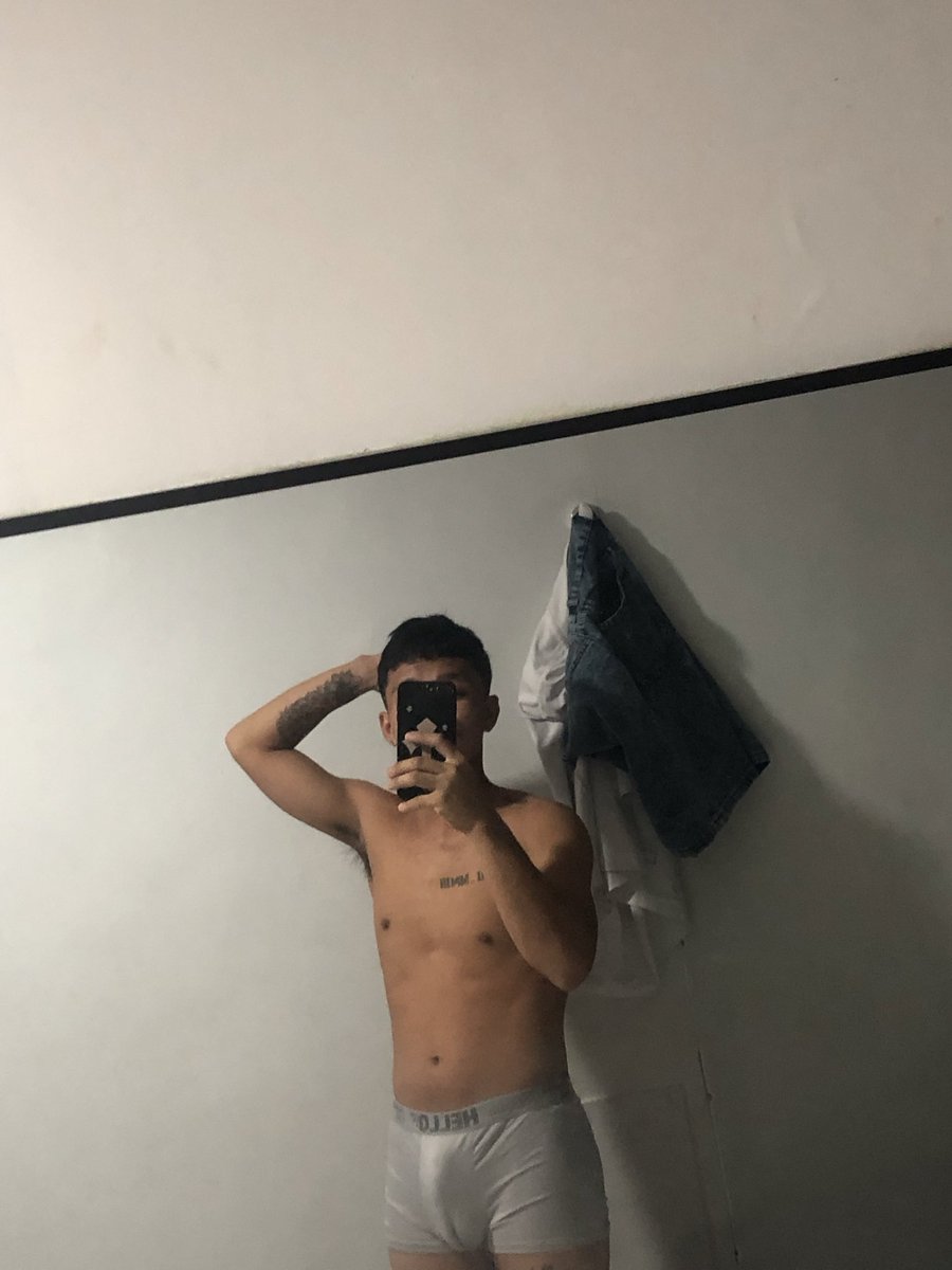 PrimoHolickkkk's tweet photo. Bored??? https://t.co/1e2agiaq8r